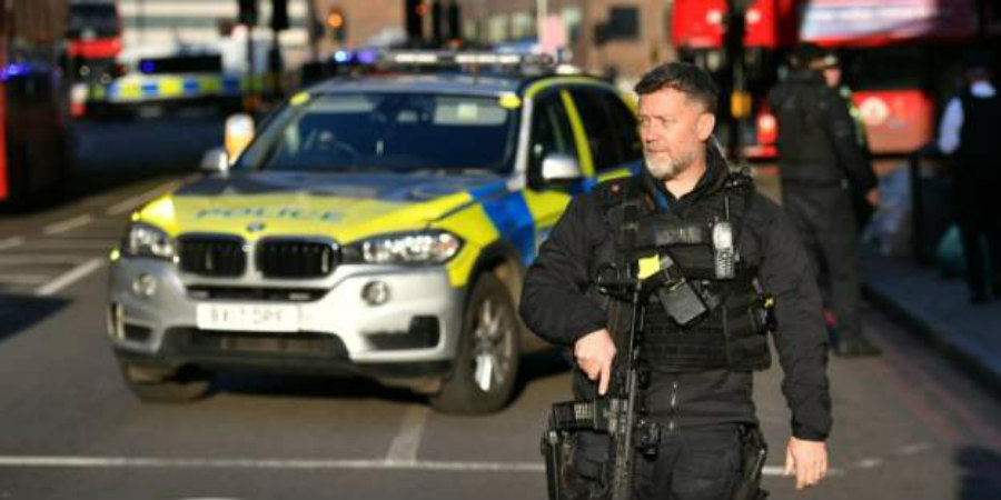 Λονδίνο: Η Αστυνομία άνοιξε πυρ κατά υπόπτου – Αποκλείστηκε η περιοχή γύρω από το London Bridge - ΦΩΤΟΓΡΑΦΙΑ